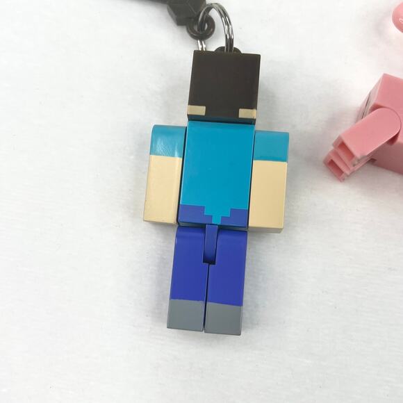 Lot of 4 Minecraft Blind Bag Keychains - Picture 5 of 8